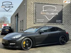 Zwart, metallic lak Gebruikt 2011 Porsche Panamera Turbo S Chrono Sedan | € 34.950