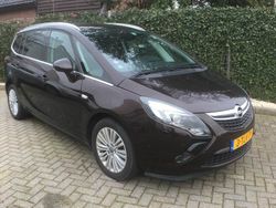 Bruin Gebruikt 2014 Opel Zafira Design Edition MPV | € 17.750 (Duur)