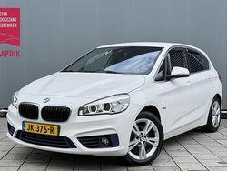 Wit Gebruikt 2016 BMW 218 Sport Line Stationwagen | € 11.899 (Goede deal)