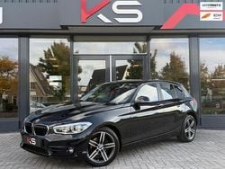Zwart Gebruikt 2017 BMW 118 Sport Line Hatchback | € 12.950 (Goede deal)