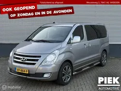 Grijs Gebruikt 2015 Hyundai H 300 Dynamiq Van | € 9.999 (Goede deal)