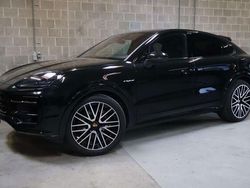 Zwart Gebruikt 2025 Porsche Cayenne SUV | € 129.450 (Eerlijke prijs)