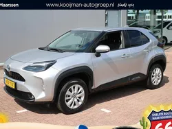 Grijs Gebruikt 2024 Toyota Yaris Cross Active SUV | € 27.900 (Eerlijke prijs)