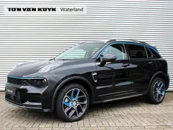 Zwart Gebruikt 2023 Lynk & Co 01 SUV | € 29.950 (Eerlijke prijs)