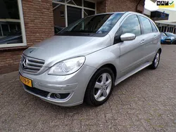 Grijs Gebruikt 2008 Mercedes B200 Business MPV | € 4.499 (Eerlijke prijs)