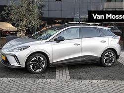 Grijs Gebruikt 2023 MG MG4 EV Hatchback | € 19.495 (Eerlijke prijs)