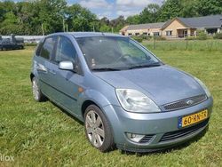 Blauw Gebruikt 2005 Ford Fiesta Hatchback | € 1.950 (Duur)