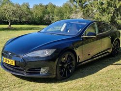 Zwart Gebruikt 2013 Tesla Model S Hatchback | € 15.499 (Iets duurder)