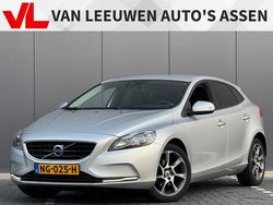 Grijs Gebruikt 2016 Volvo V40 Hatchback | € 10.450 (Super prijs)