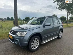 Grijs Gebruikt 2005 Suzuki Grand Vitara Exclusive SUV | € 4.950 (Eerlijke prijs)