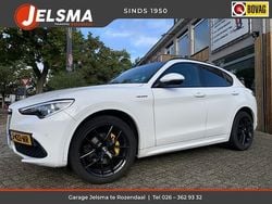 Wit Gebruikt 2020 Alfa Romeo Stelvio Veloce SUV | € 31.500 (Eerlijke prijs)