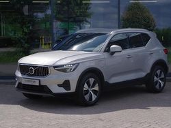 Zilver Gebruikt 2022 Volvo XC40 Core SUV | € 27.950 (Super prijs)