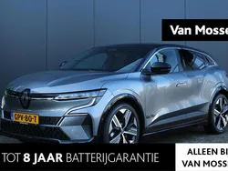 Grijs Gebruikt 2024 Renault Mégane Iconic Hatchback | € 36.440 (Duur)