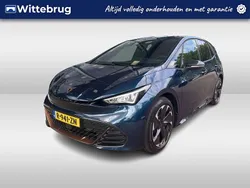 Blauw Gebruikt 2022 Cupra Born Hatchback | € 25.450 (Goede deal)