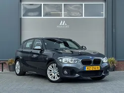 Grijs Gebruikt 2017 BMW 118 Executive Hatchback | € 12.450 (Eerlijke prijs)