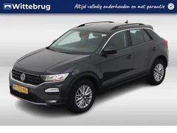 Grijs Gebruikt 2021 VW T-Roc Style SUV | € 20.950 (Eerlijke prijs)