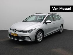 Grijs Gebruikt 2022 VW Golf VIII Life Stationwagen | € 20.900 (Eerlijke prijs)