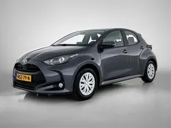 Grijs Gebruikt 2024 Toyota Yaris Active Hatchback | € 23.445 (Eerlijke prijs)