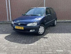 Blauw Gebruikt 2002 Peugeot 106 Hatchback | € 1.300 (Eerlijke prijs)