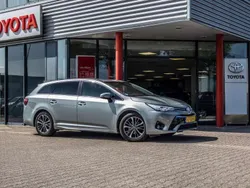 Grijs Gebruikt 2016 Toyota Avensis Stationwagen | € 14.495 (Super prijs)
