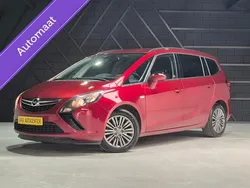 Rood Gebruikt 2014 Opel Zafira Tourer Design Edition MPV | € 9.995 (Goede deal)