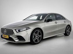 Grijs Gebruikt 2019 Mercedes A200 Business Sedan | € 23.995 (Goede deal)