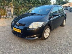 Zwart Gebruikt 2010 Toyota Auris Hatchback | € 2.899
