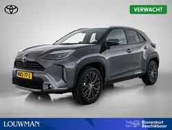 Grijs, metallic lak Gebruikt 2021 Toyota Yaris Cross Limited SUV | € 28.950 (Eerlijke prijs)
