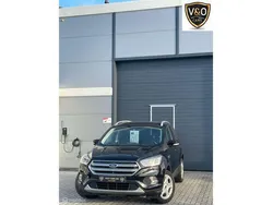 Zwart Gebruikt 2017 Ford Kuga ST-Line SUV | € 13.950 (Goede deal)