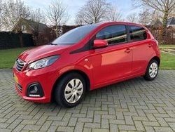 Rood Gebruikt 2017 Peugeot 108 Hatchback | € 6.750 (Goede deal)