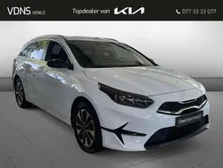 Wit Nieuw 2025 Kia Ceed Sportswagon 3 Stationwagen | € 32.450 (Iets duurder)