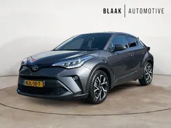 Grijs, metallic lak Gebruikt 2022 Toyota C-HR Team SUV | € 27.890 (Eerlijke prijs)