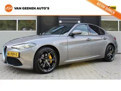 Grijs Gebruikt 2017 Alfa Romeo Giulia Veloce Sedan | € 27.500 (Iets duurder)