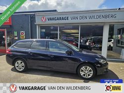 Blauw Gebruikt 2018 Peugeot 308 Premium Stationwagen | € 8.750 (Eerlijke prijs)