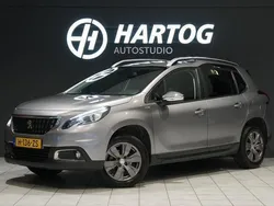 Grijs, metallic lak Gebruikt 2018 Peugeot 2008 Allure SUV | € 11.700 (Eerlijke prijs)