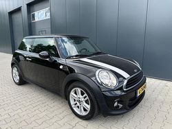 Zwart Gebruikt 2012 Mini ONE Chili Hatchback | € 4.750 (Eerlijke prijs)
