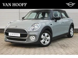Grijs Gebruikt 2020 Mini Cooper Salt Hatchback | € 19.450 (Eerlijke prijs)