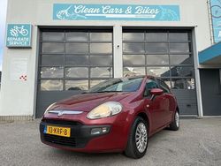 Rood Gebruikt 2010 Fiat Punto Dynamic Hatchback | € 3.850 (Eerlijke prijs)