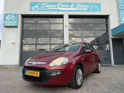 Rood Gebruikt 2010 Fiat Punto Dynamic Hatchback | € 3.850 (Eerlijke prijs)
