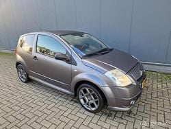 Zwart Gebruikt 2003 Citroën C2 VTR Sport Hatchback | € 1.250 (Eerlijke prijs)