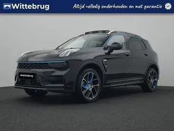 Zwart Gebruikt 2022 Lynk & Co 01 SUV | € 27.925 (Eerlijke prijs)