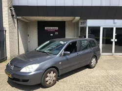 Grijs, metallic lak Gebruikt 2007 Mitsubishi Lancer Inform Stationwagen | € 999 (Goede deal)