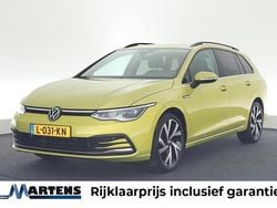 Geel Gebruikt 2021 VW Golf VIII Style Stationwagen | € 21.749 (Eerlijke prijs)