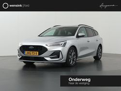 Grijs Gebruikt 2023 Ford Focus ST-Line Stationwagen | € 25.935 (Eerlijke prijs)