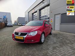 Rood Gebruikt 2007 VW Eos Cabriolet | € 3.750 (Duur)