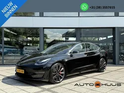 Zwart Gebruikt 2020 Tesla Model 3 Performance Sedan | € 23.450 (Eerlijke prijs)