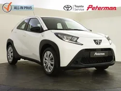 Wit Gebruikt 2023 Toyota Aygo Play Hatchback | € 15.699 (Goede deal)