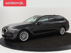 Grijs Gebruikt 2021 BMW 530e Executive Stationwagen | € 26.900 (Super prijs)