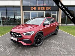 Rood Gebruikt 2023 Mercedes GLA250 AMG line SUV | € 40.900 (Super prijs)