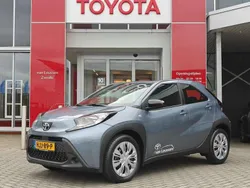 Grijs Nieuw 2025 Toyota Aygo Play Hatchback | € 22.740 (Eerlijke prijs)